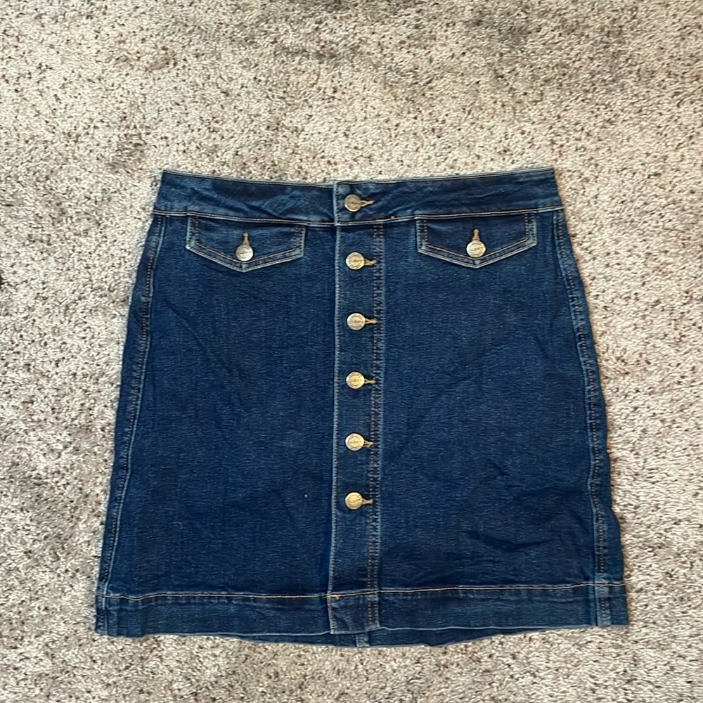 Loft Dark Wash Button Up Front Jean Denim‎ Skirt Size 6P